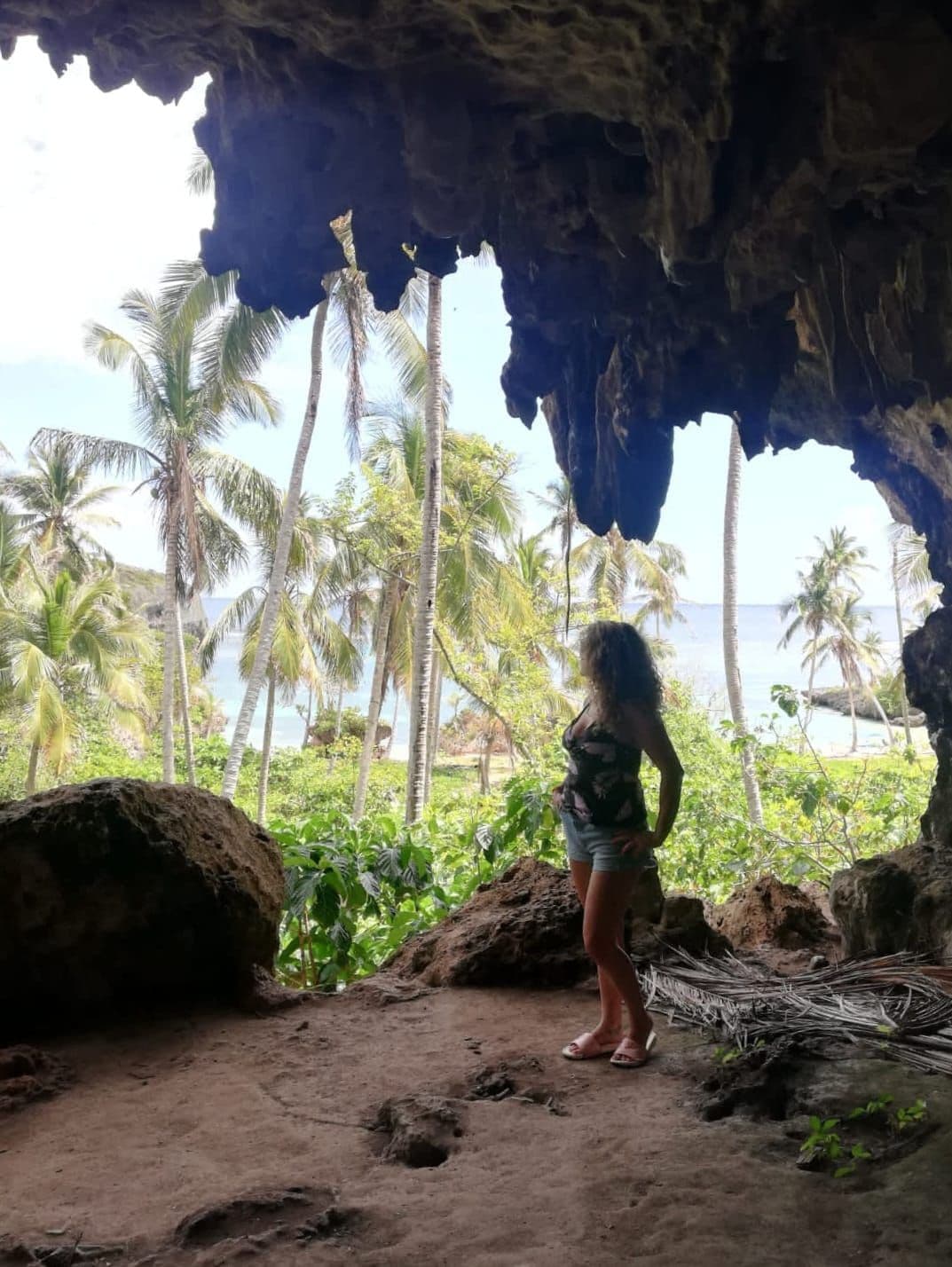 Private Boat Trip to Playa Frontón & Playa Madama gallery image