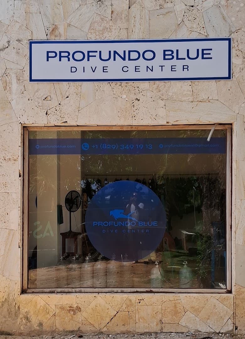 Scuba Diving with Profundo Blue, Las Terrenas gallery image