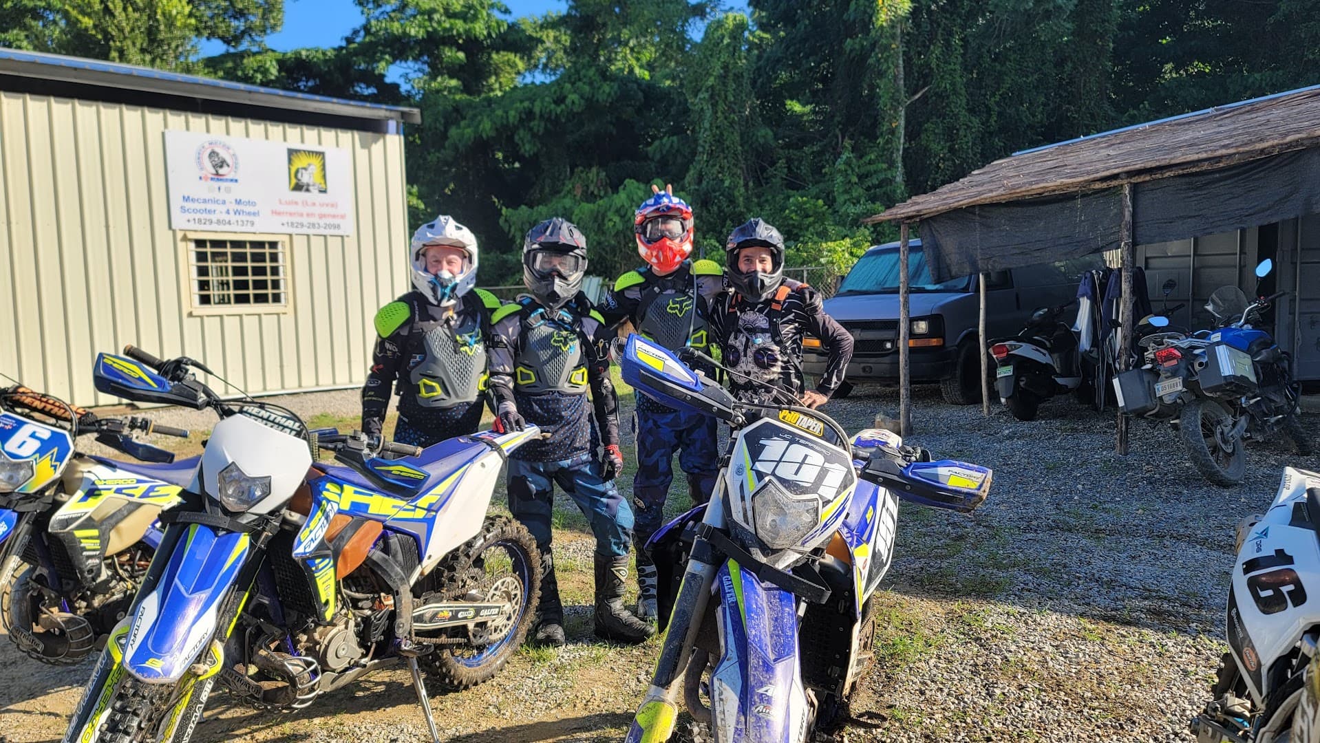 Tours guiados de motocross enduro con Caribbean Enduro, Las Terrenas: foto de la galería