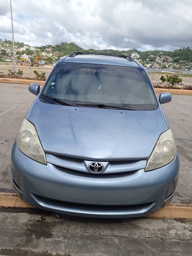 Taxi & Airport Transfers — Samaná gallery image