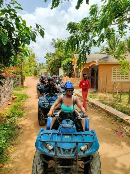Aventure en Quad et Buggy — Boca del Diablo, Cano Frio et Playa Rincon gallery image