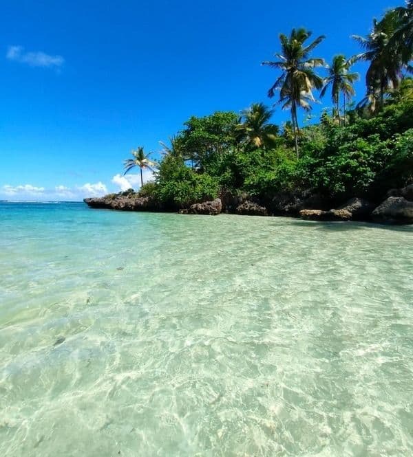 Playa Frontón y Playa Madama en Bote