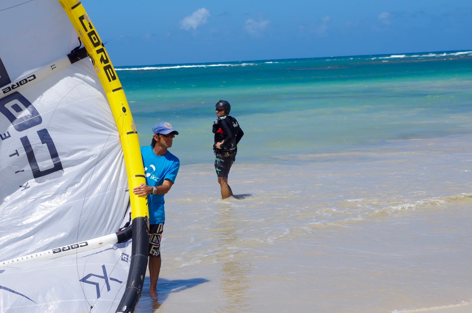 Kitesurf Lessons with Estilo de Vida, Las Terrenas gallery image
