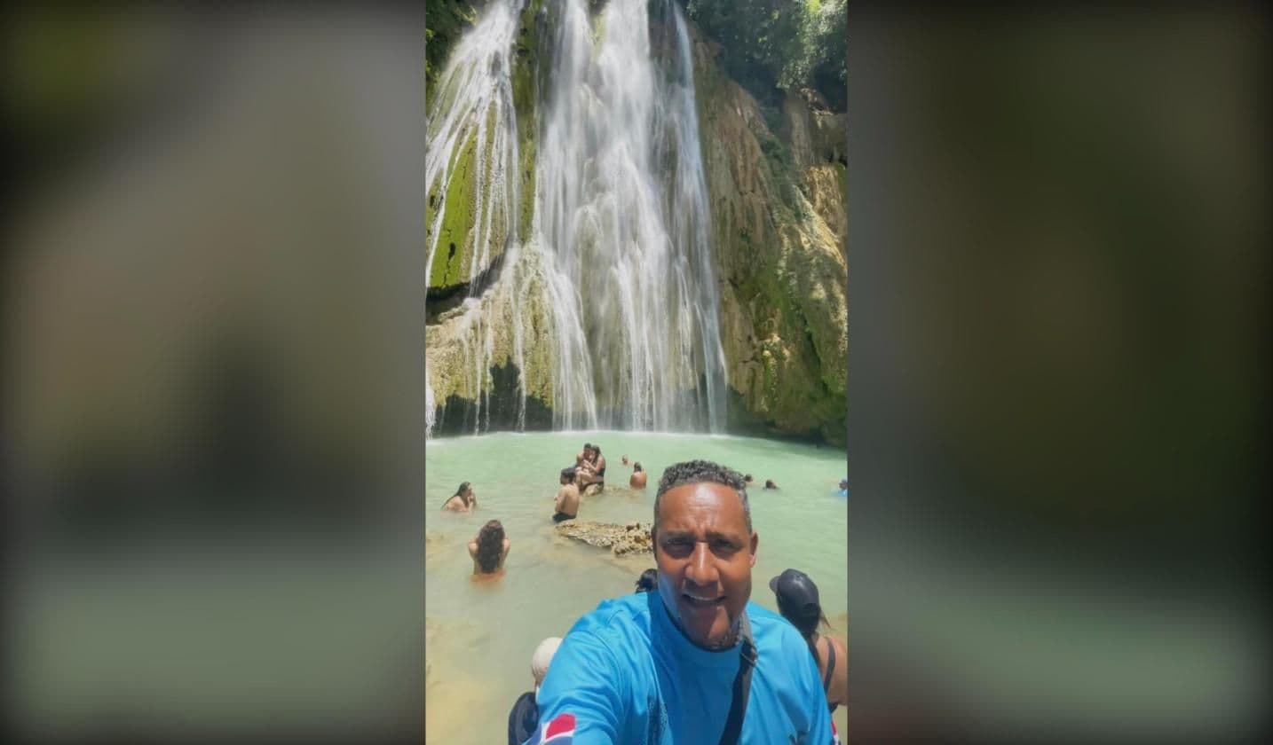 El Limon Waterfall — Half Day gallery image