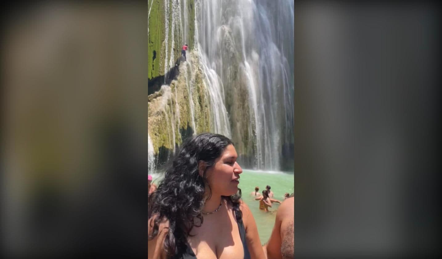 El Limon Waterfall — Half Day gallery image