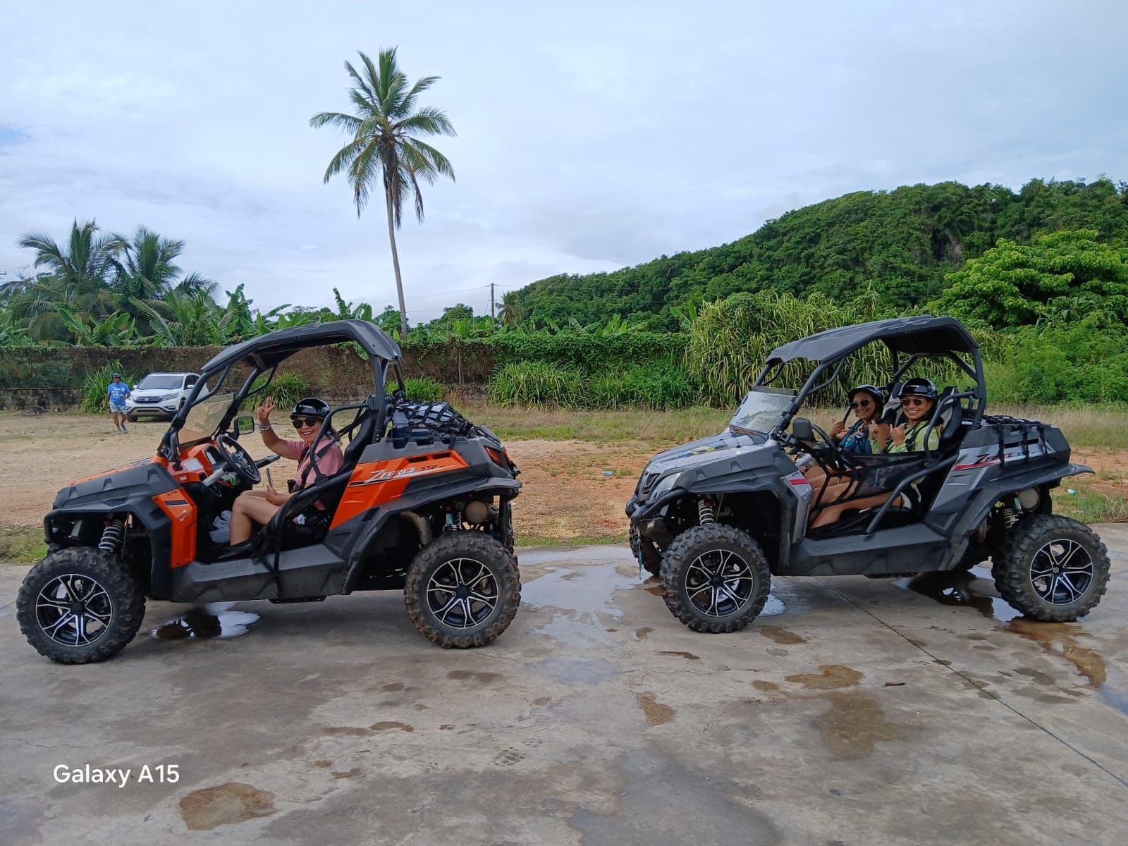Buggy Half Day to Playa Rincón with Lunch at the Ranch gallery image