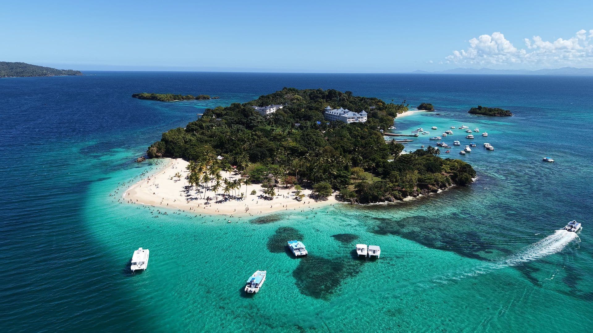 Cayo Levantado Day Trip gallery image