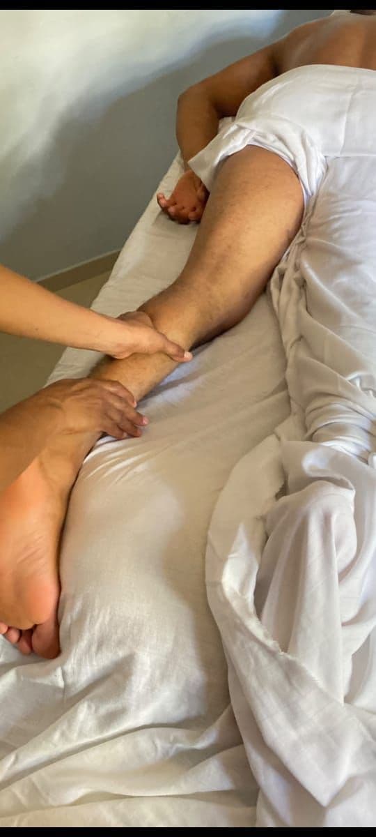 In-Home Massage with Calma y Bienestar María — 8 Treatments at Your Villa or Hotel, Samaná gallery image