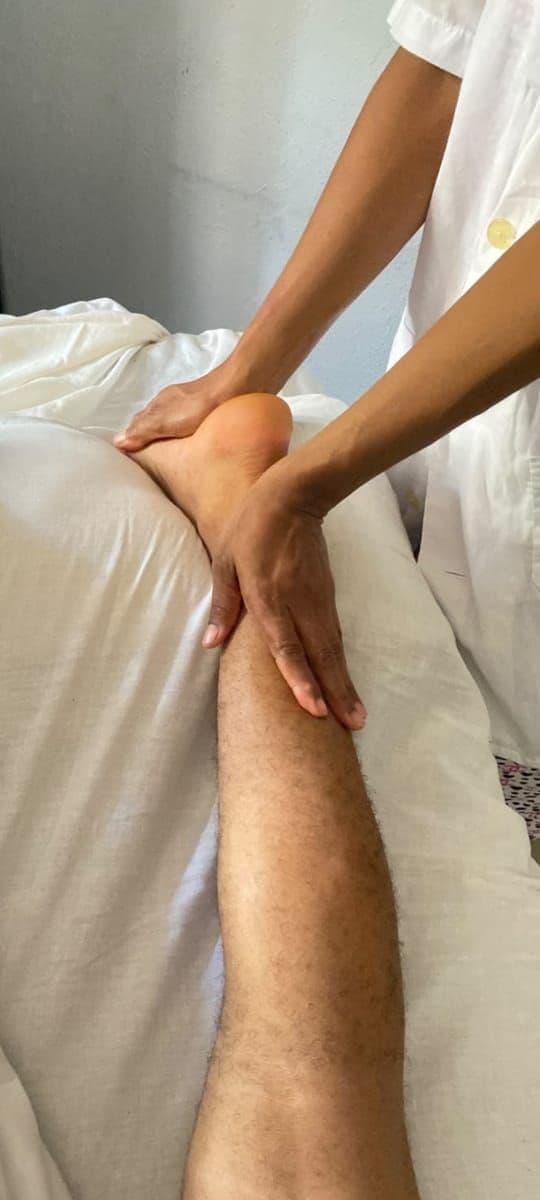 In-Home Massage with Calma y Bienestar María — 8 Treatments at Your Villa or Hotel, Samaná gallery image