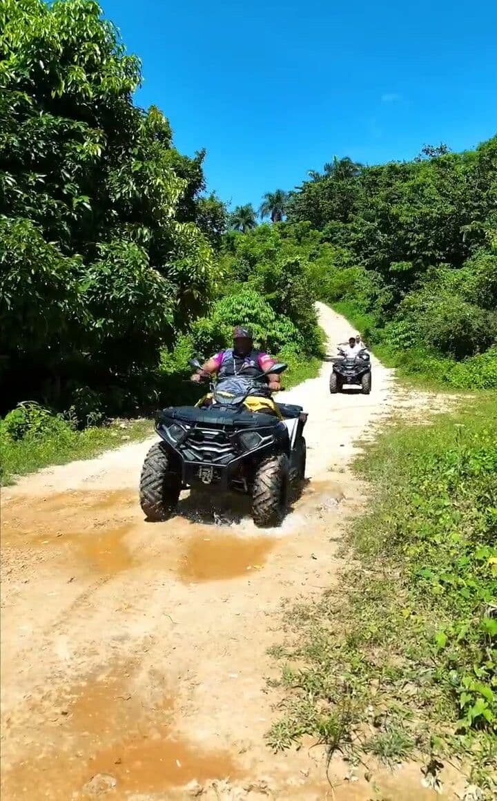 Tour al Salto de El Limón en Quad — Café, Cacao y Playas gallery image