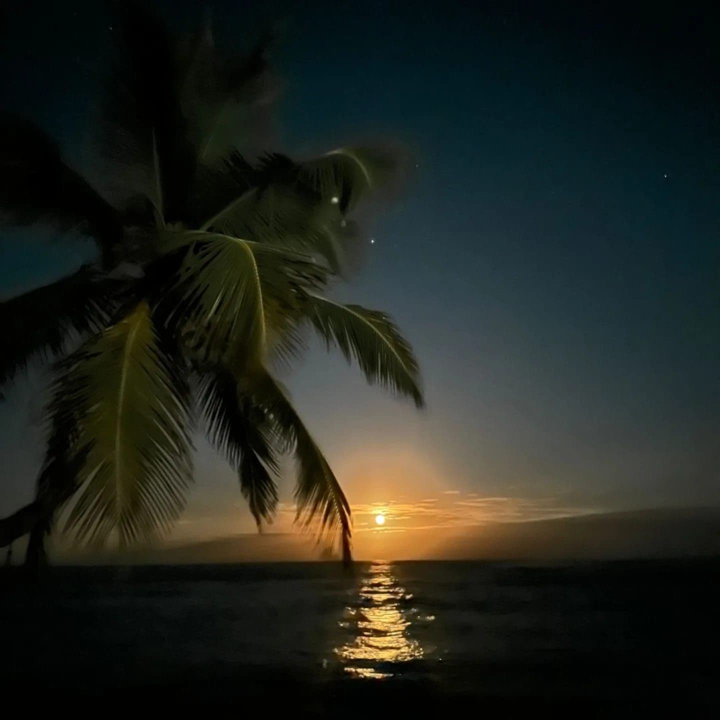 Overnight Camping - Playa Frontón gallery image