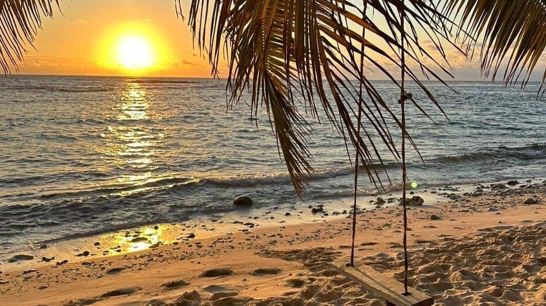 Overnight Camping - Playa Frontón gallery image