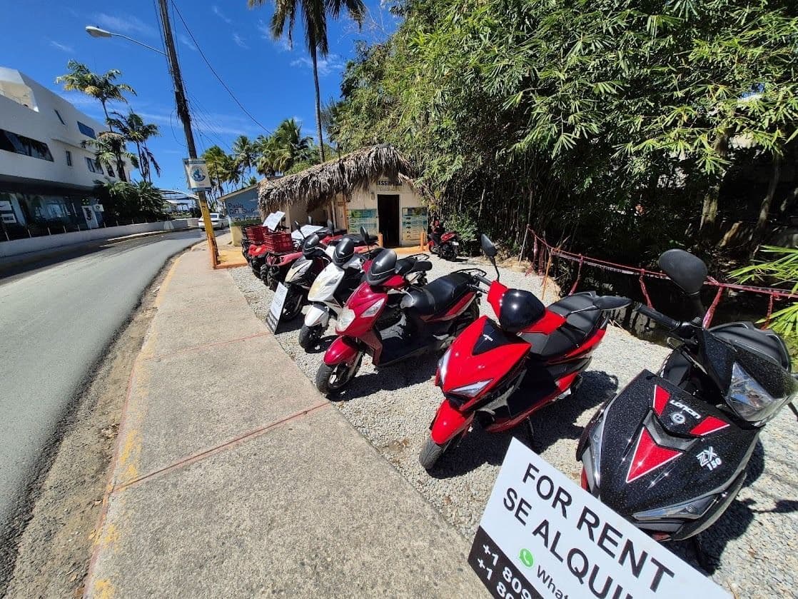 Alquiler de Scooters y Motocicletas — Las Terrenas gallery image