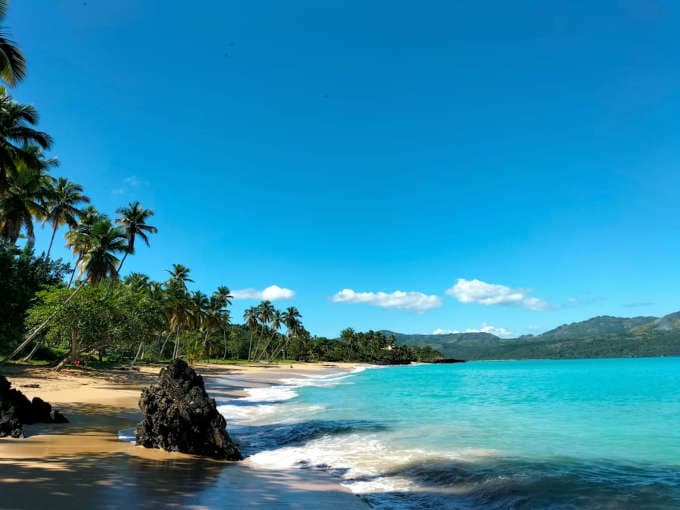 Seven Hidden Beaches: Cueva de Duarte to Playa Rincón gallery image
