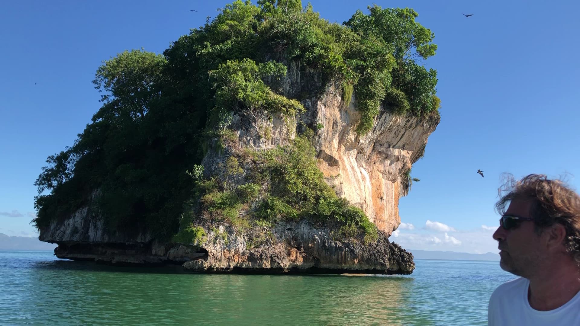 Boat Trips to Playa Jackson & Coastal Beaches gallery image