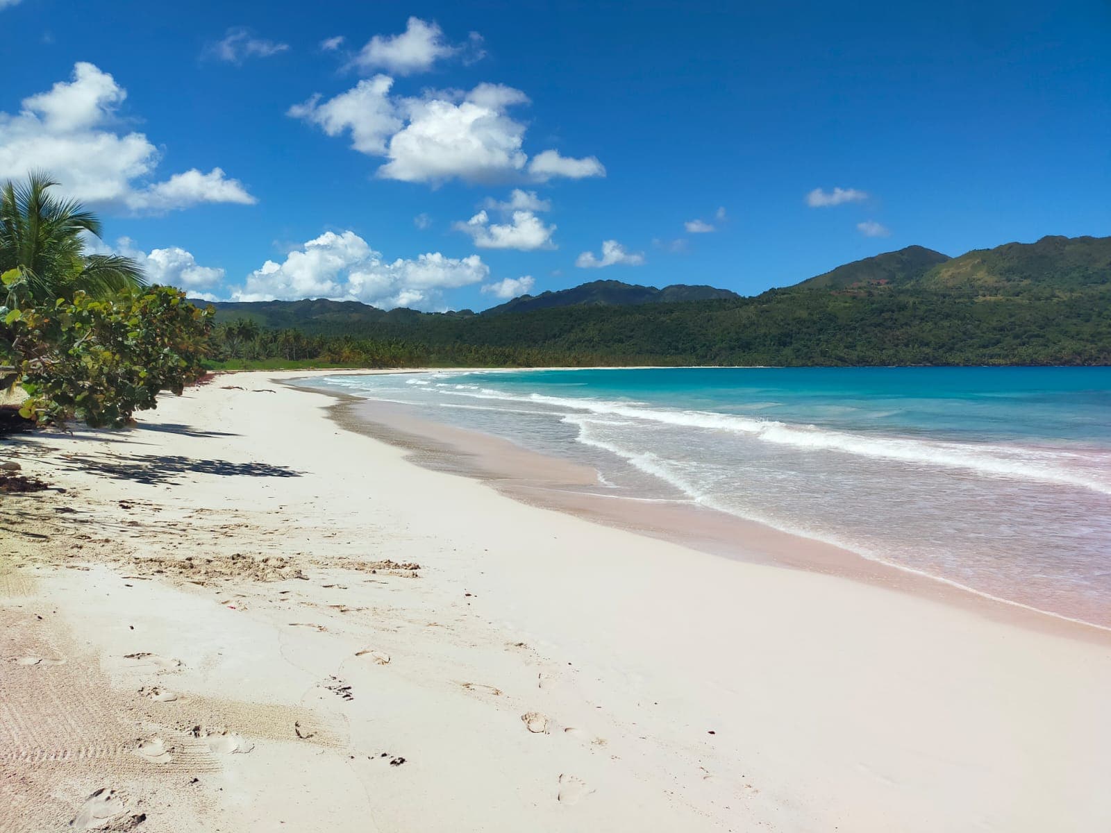 Joel & Ludi Excursions- Catamaran & Buggy Las Galeras Samana