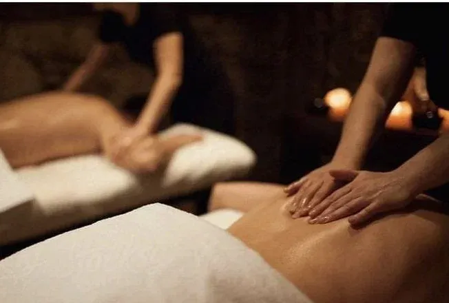 Couples Massage